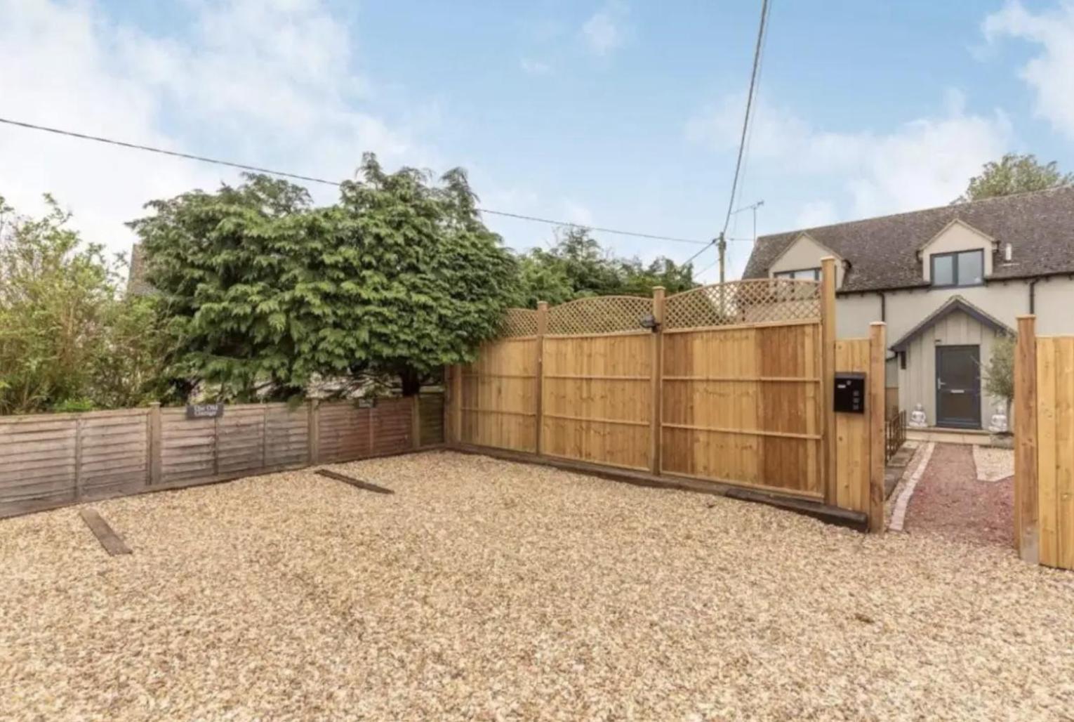 Cotswold Holiday Let With Hot Tub - The Old Garage Chipping Norton Exterior photo